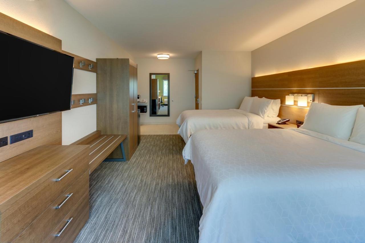 Express & - - Civic Center Hotel Roanoke